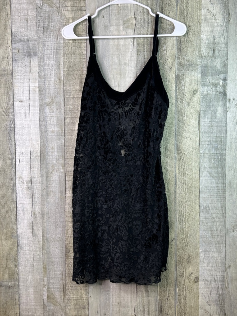 Victoria’s Secret Large Black Velvet & Mesh See Through Nightie Scoop Neck